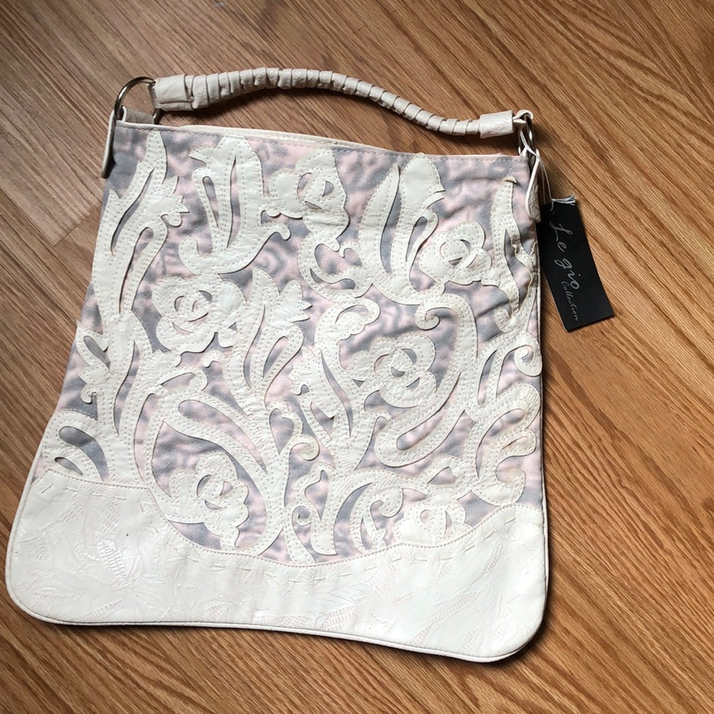 NWT Le Gio pink white purse
